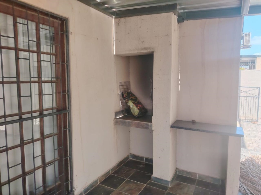 3 Bedroom Property for Sale in Waterval East North West